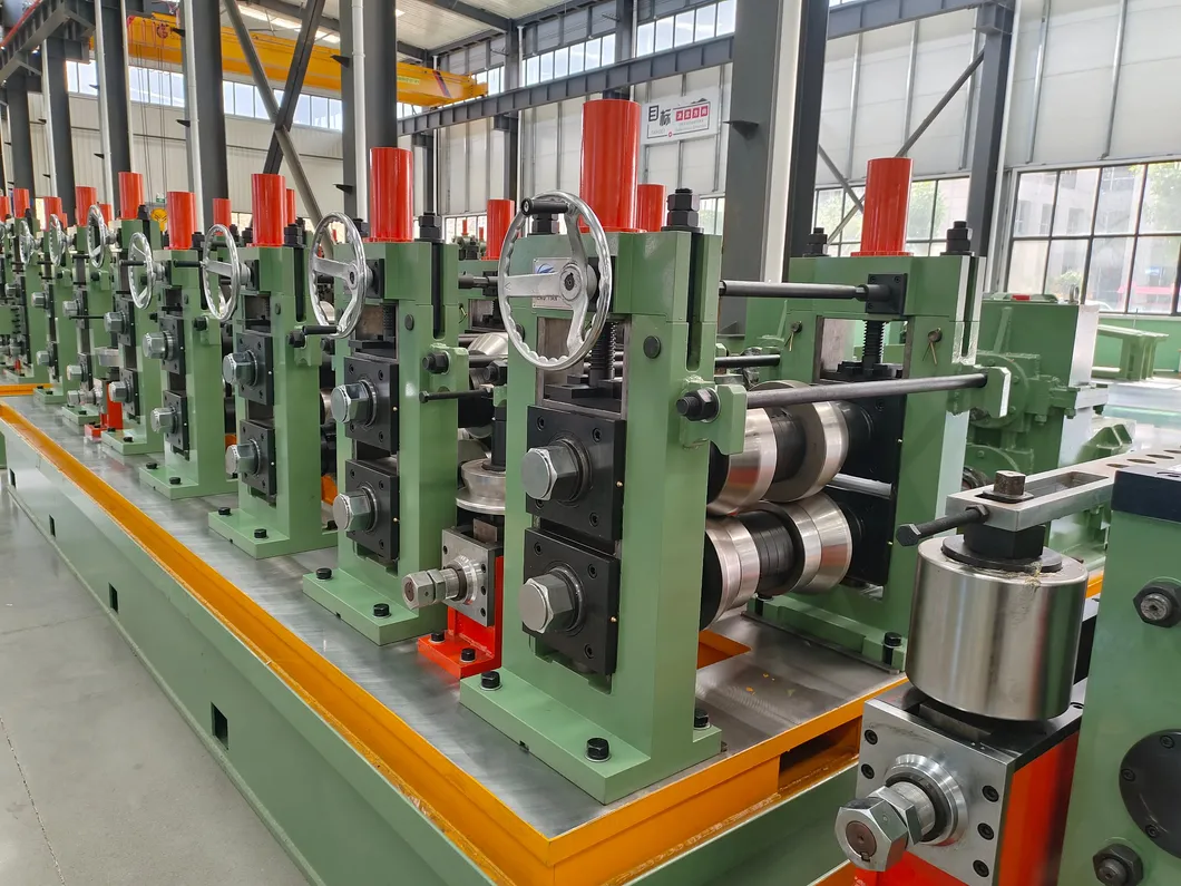 Molino de rodillos ERW automático de alto rendimiento para tubos de acero