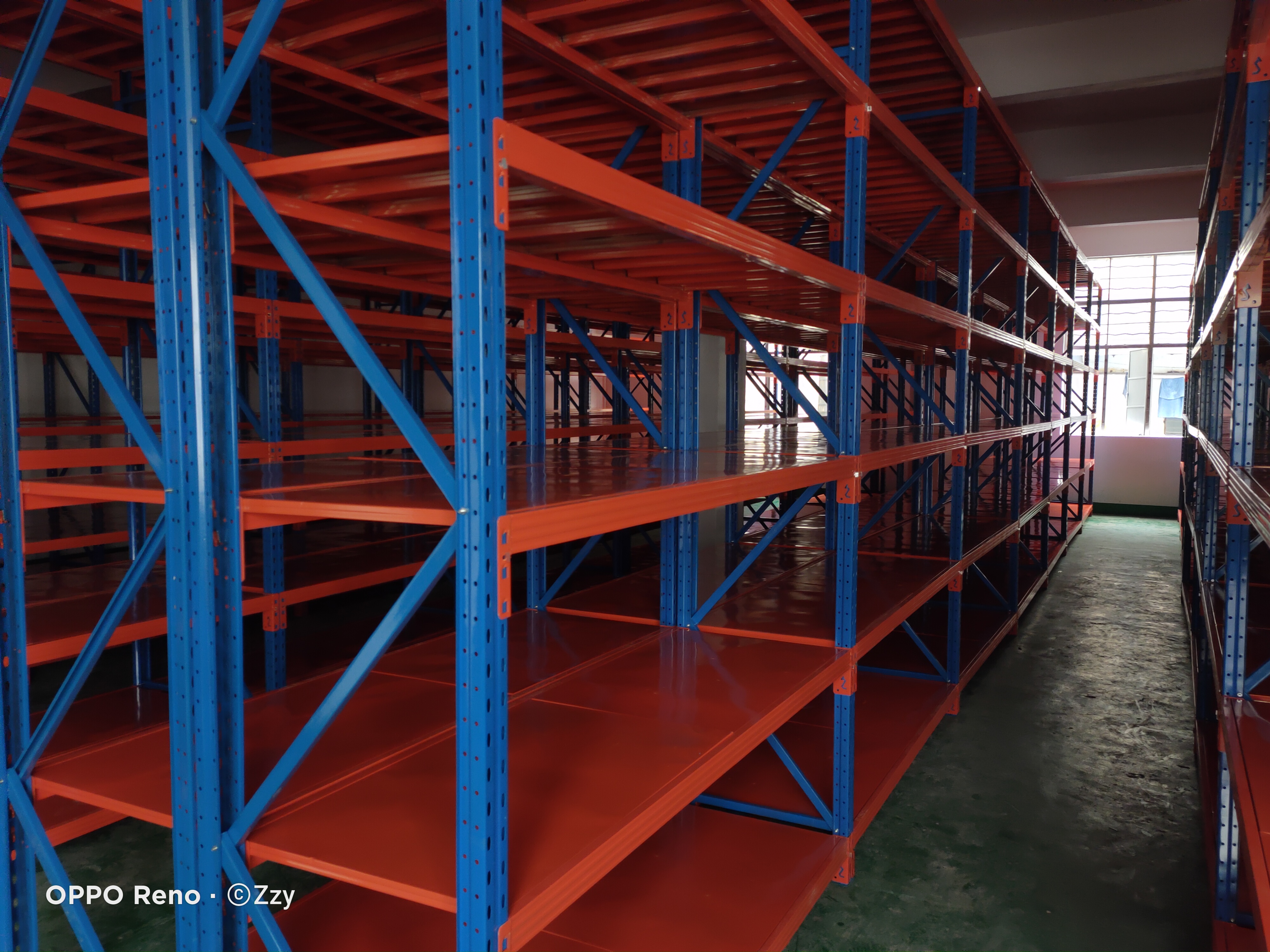 Heavy-Duty Steel Shelf Racks For Household And Warehouse Storage Multi-Storey Express Display Assembly