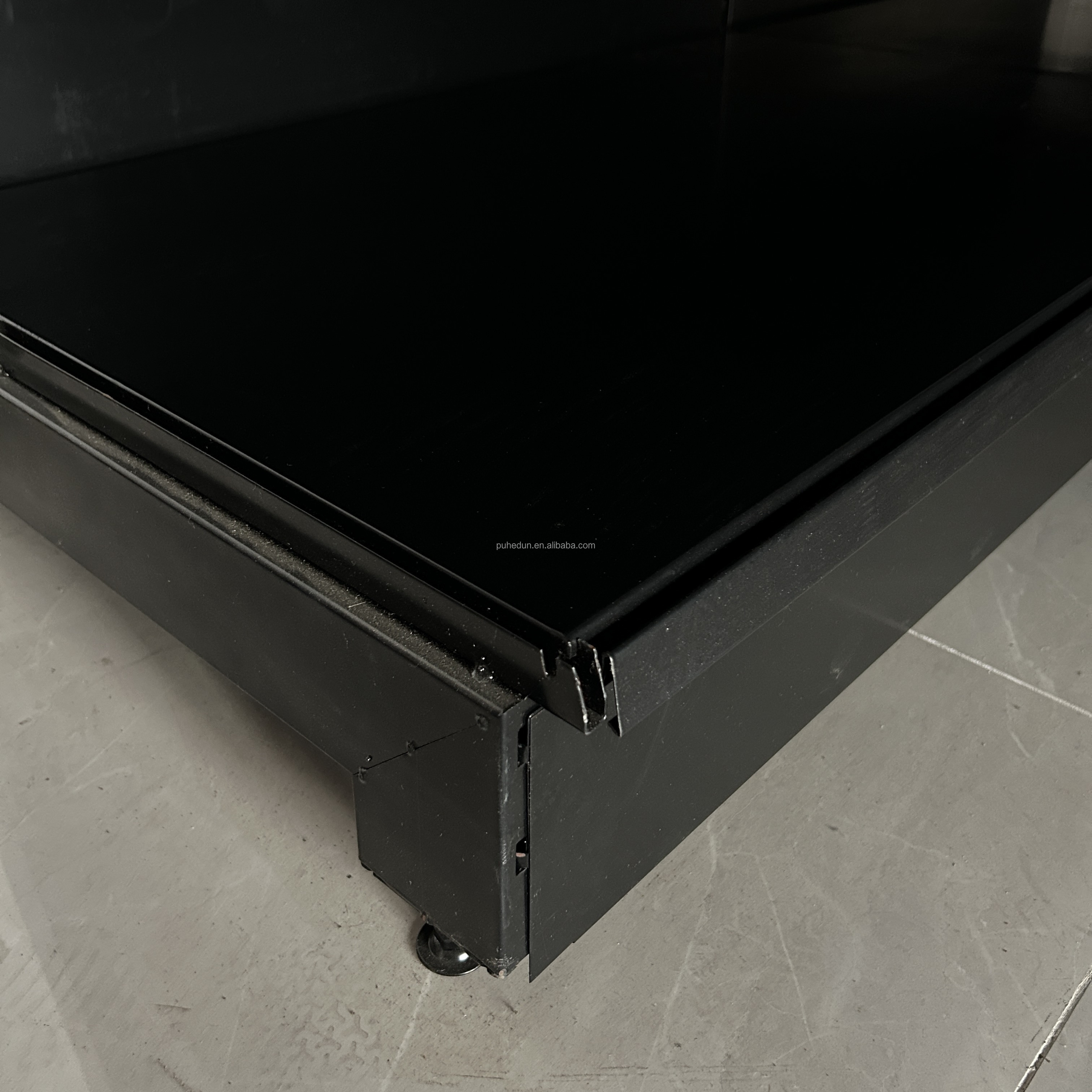 Modern Matte Black Metal Supermarket Shelf Double Sided Gondola Shelving Heavy Duty Retail Display Rack for Grocery Store