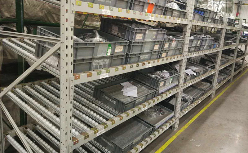 Roller Shelf System Warehouse Storage Wheel Shelving Carton Flow Rack