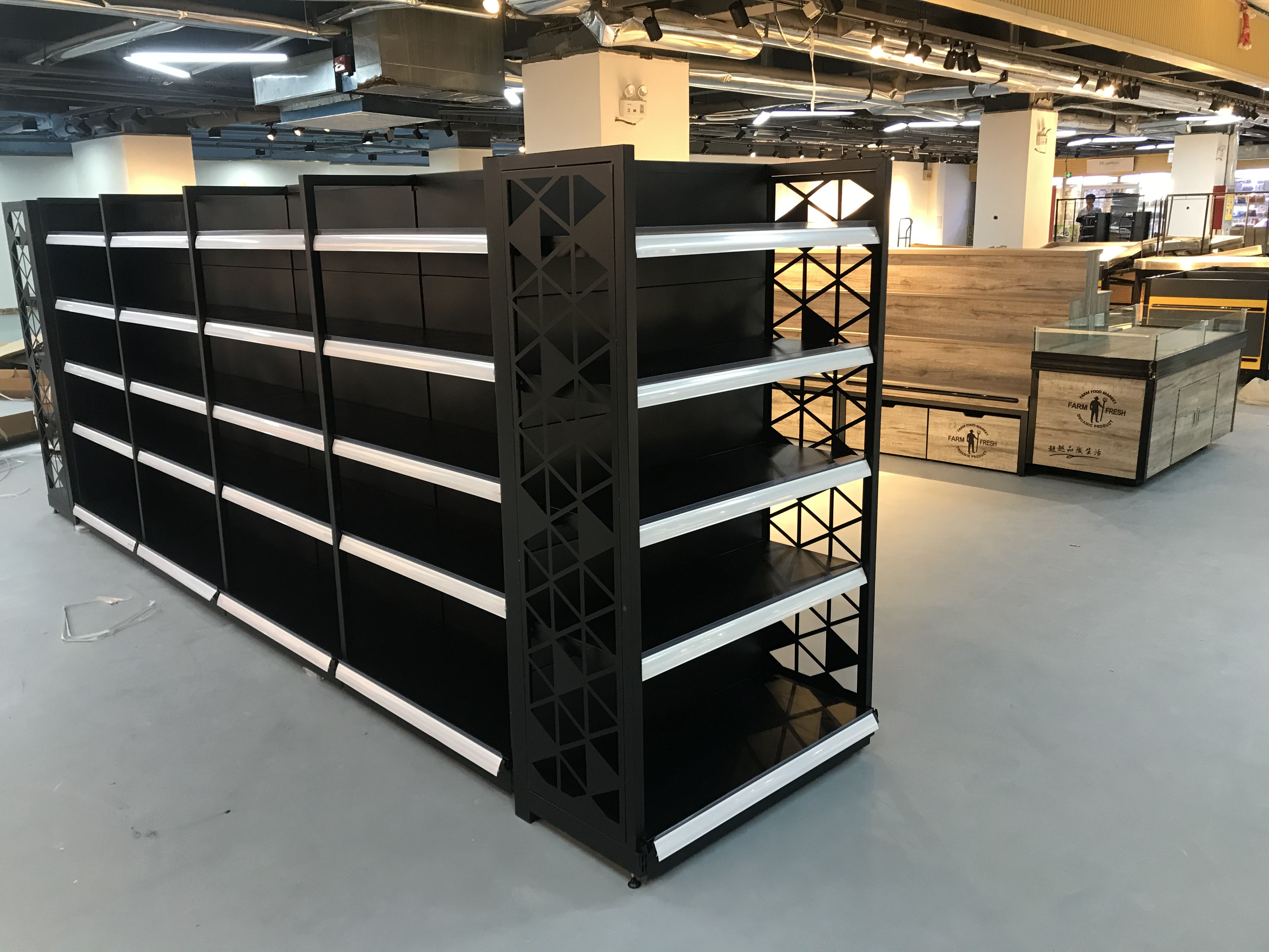 Supermarket Shelf Style 2