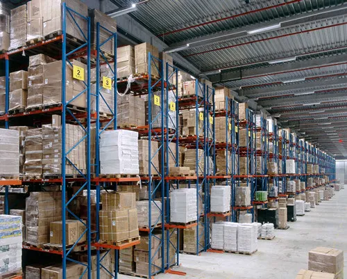 Vna Pallet Racking with Very Narrow Aisle Forklift Detail
