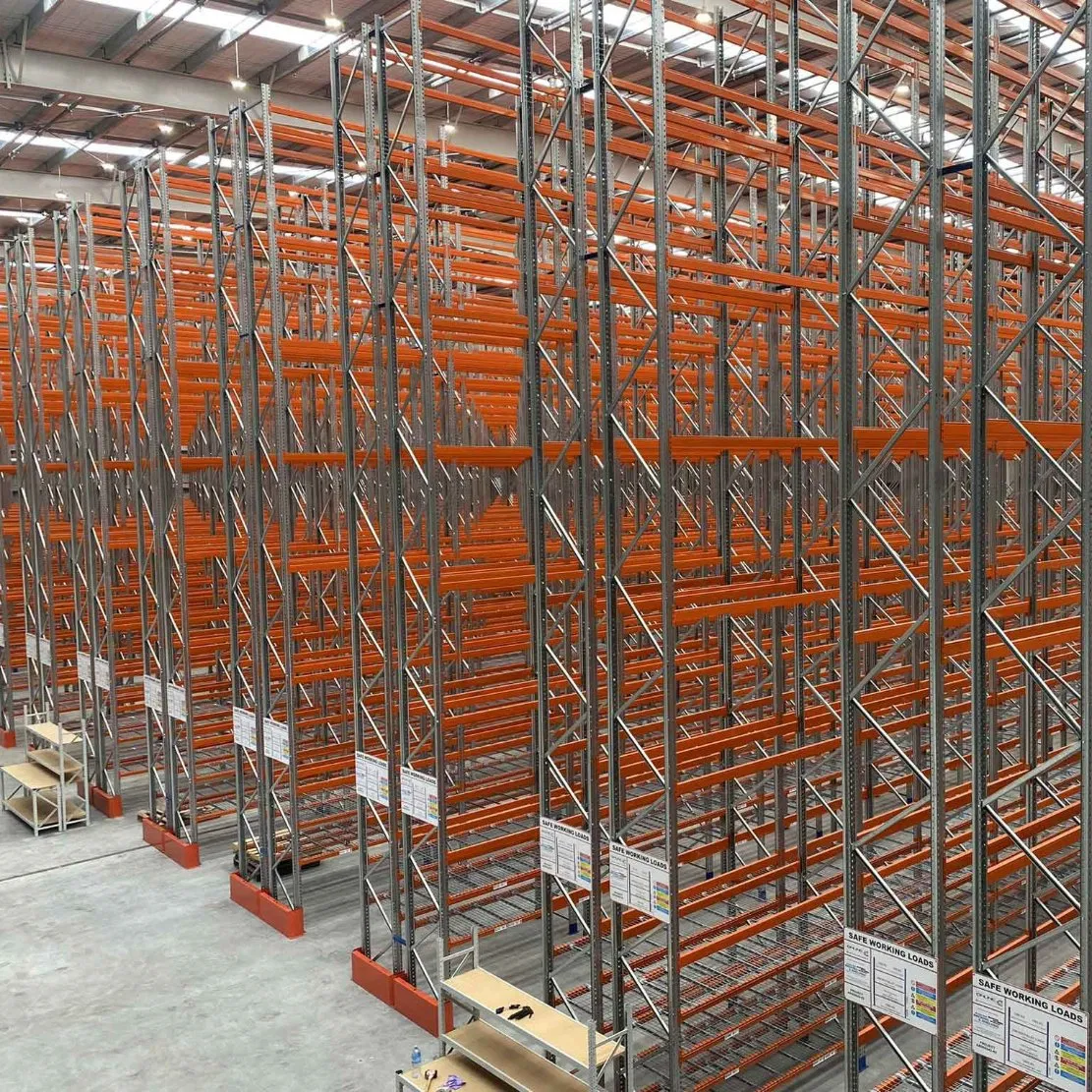Manufacture High Bay Q235B Aisle Very Narrow Racking Systems Vna Pallet Rack