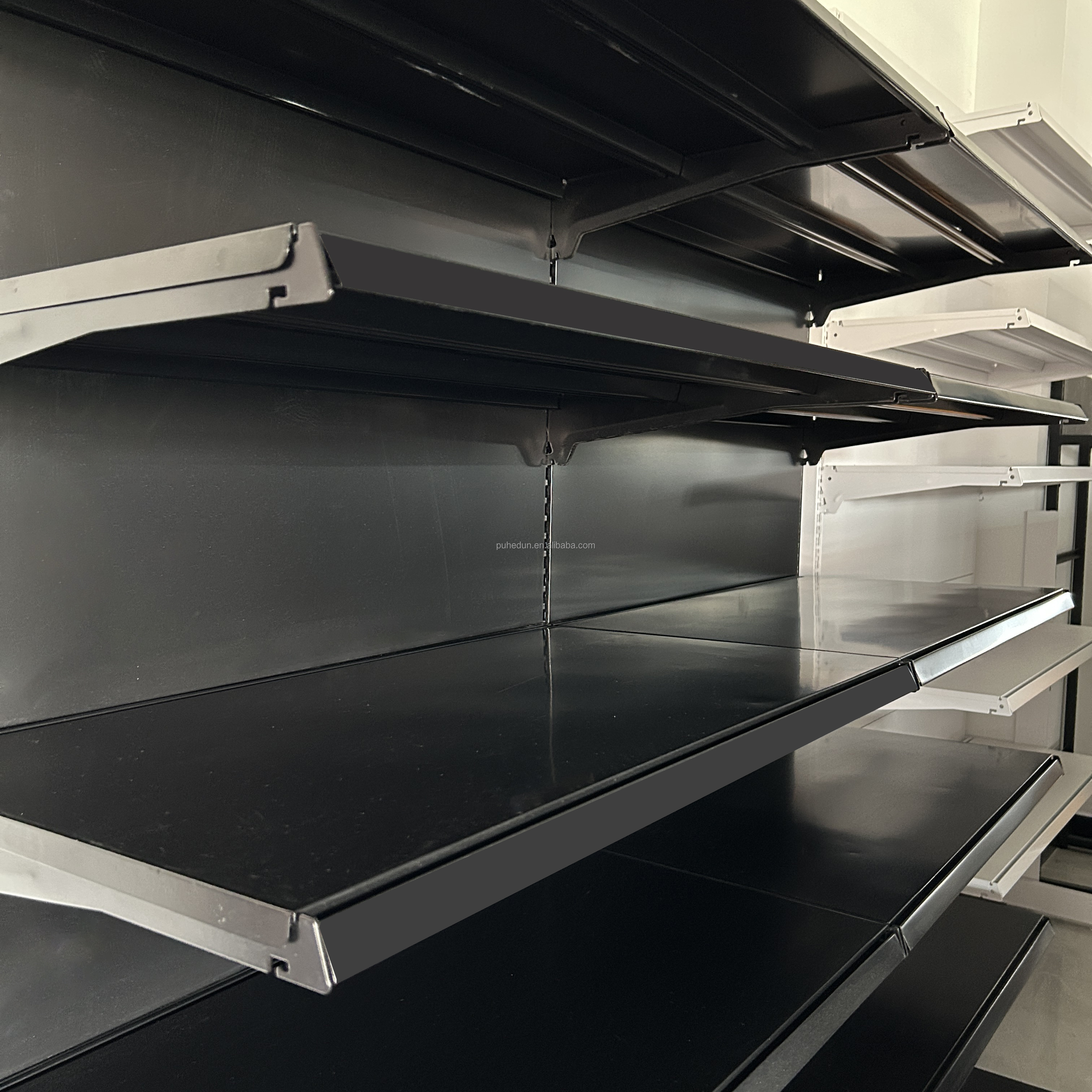 Modern Matte Black Metal Supermarket Shelf Double Sided Gondola Shelving Heavy Duty Retail Display Rack for Grocery Store