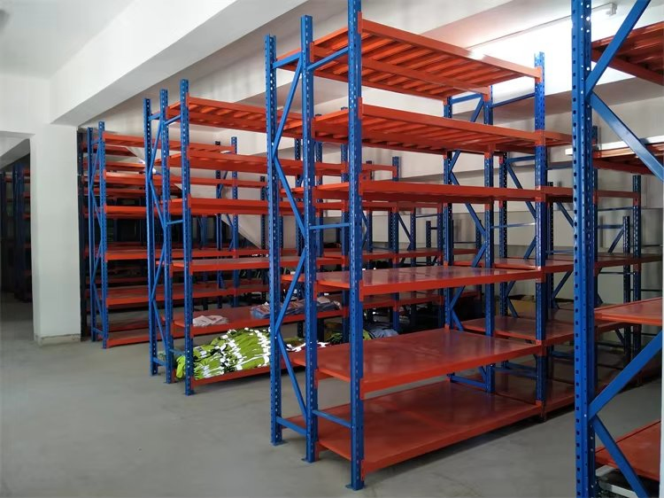 OEM ODM Warehouse Custom Powder Coating Finish Longspan Shelving for Logistics Center