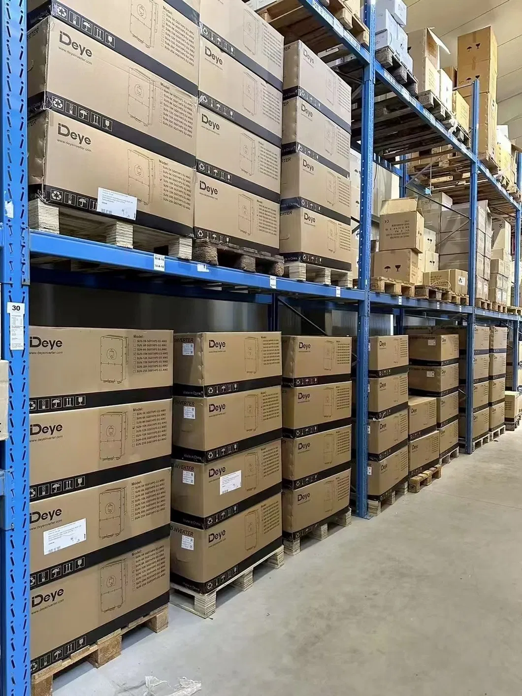 Inversores Híbridos Solares Industriais Deye Sun-12K-Sg04lp3-EU para Armazenamento de Energia