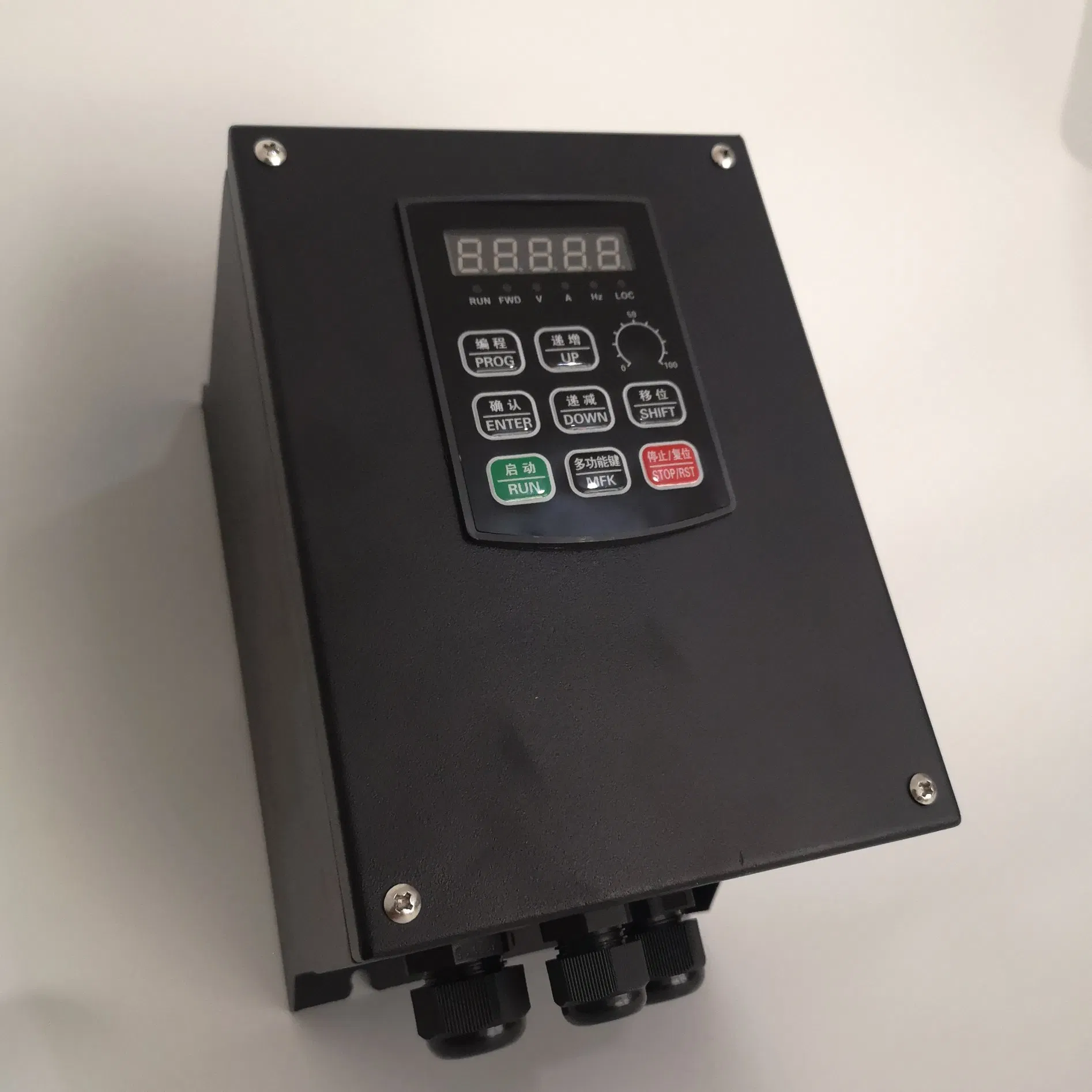 Ausenist CV8000 IP65 VFD PV Bomba de Água Acionamento de Frequência Variável Inversor Solar para Controlador de Bomba Submersível Inversor AC Monofásico