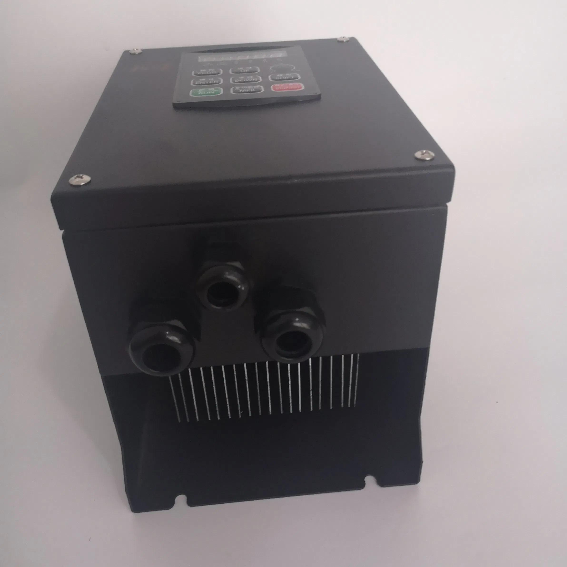Ausenist CV8000 IP65 Controle Inteligente VFD IP54 Bomba de Água à Prova d'Água e Poeira VFD Monofásica Trifásica Inversor de Frequência