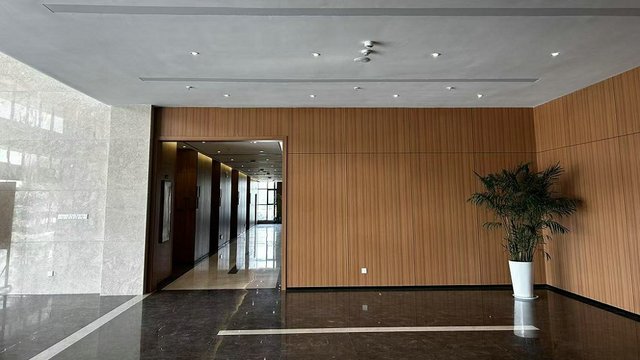 Depósito de distribuição e logística internacional dos inversores Cino Solar