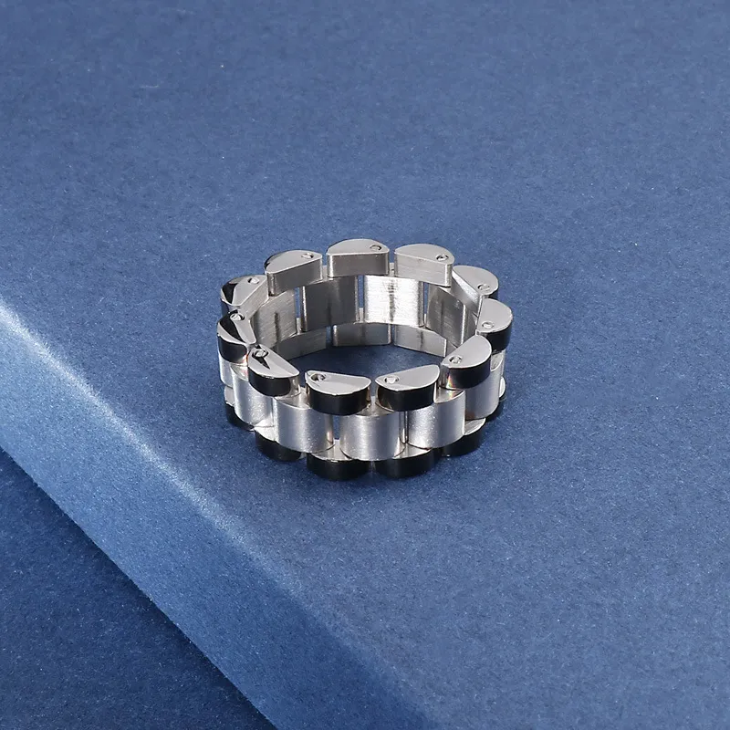 Watch Chain Shaped Ring Detail 9