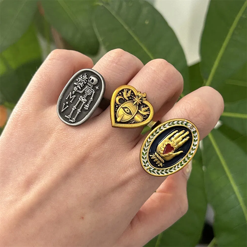 Custom Oval Shaped 3D Vintage Metal Ring Fine Fashion Jewelry Enamel Ring Women Rings Watch for Men