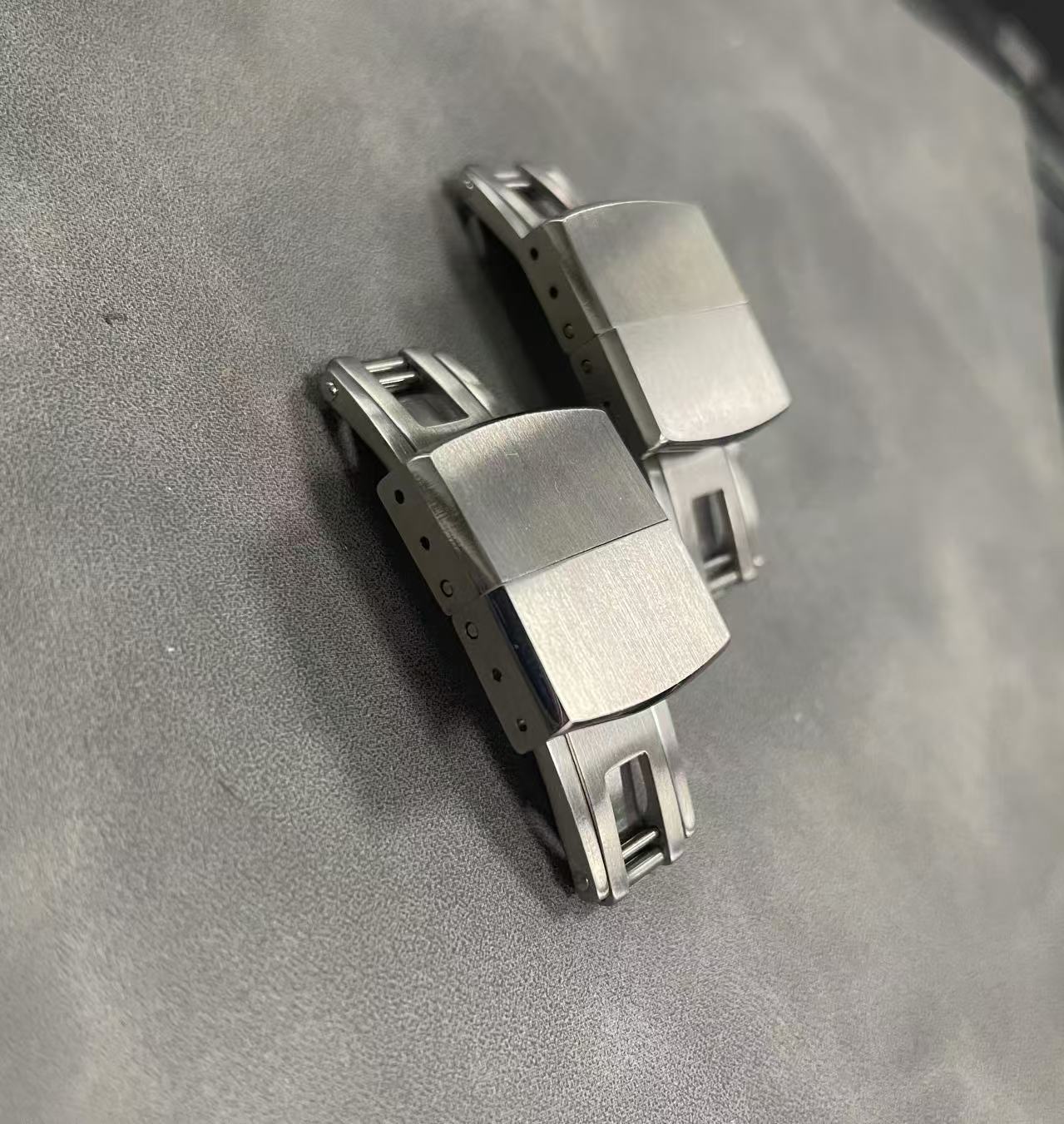 Strap design style
