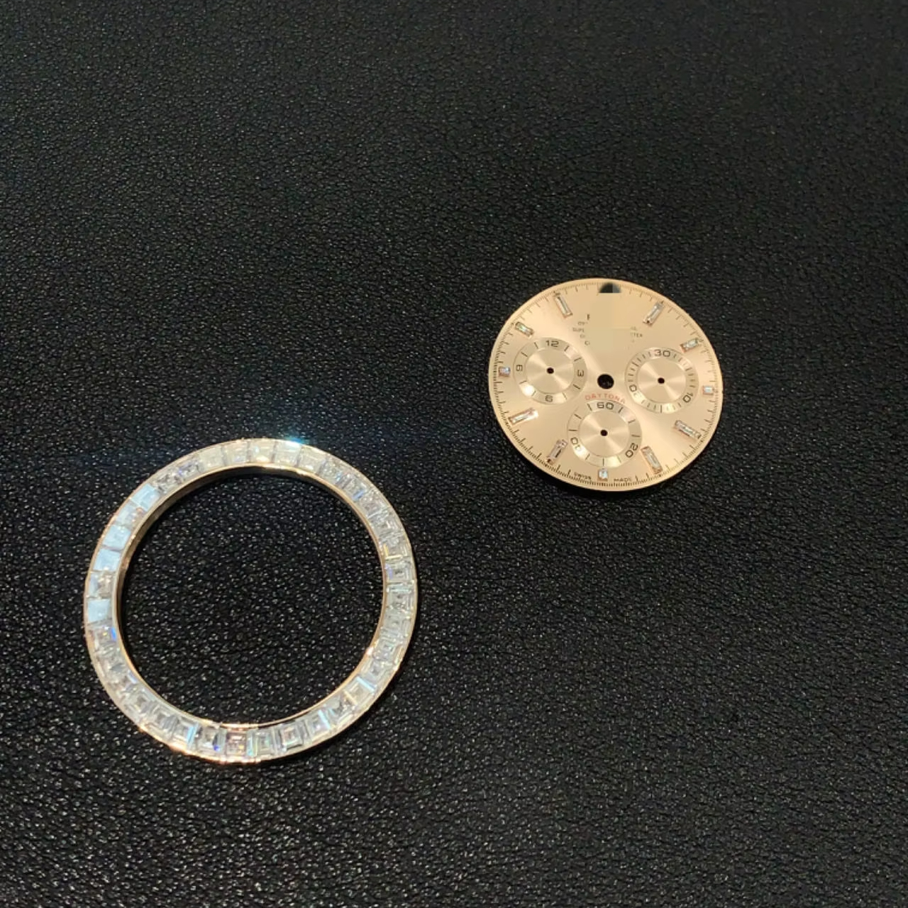 Customized Precision Cutting Color Gradient 40mm Stainless Steel + Cultured Diamond Watch Bezel Set for Brand Watch Parts
