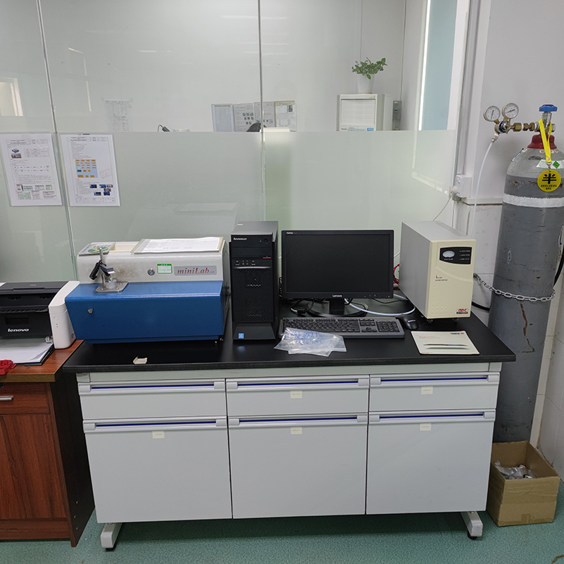 Spectrometer