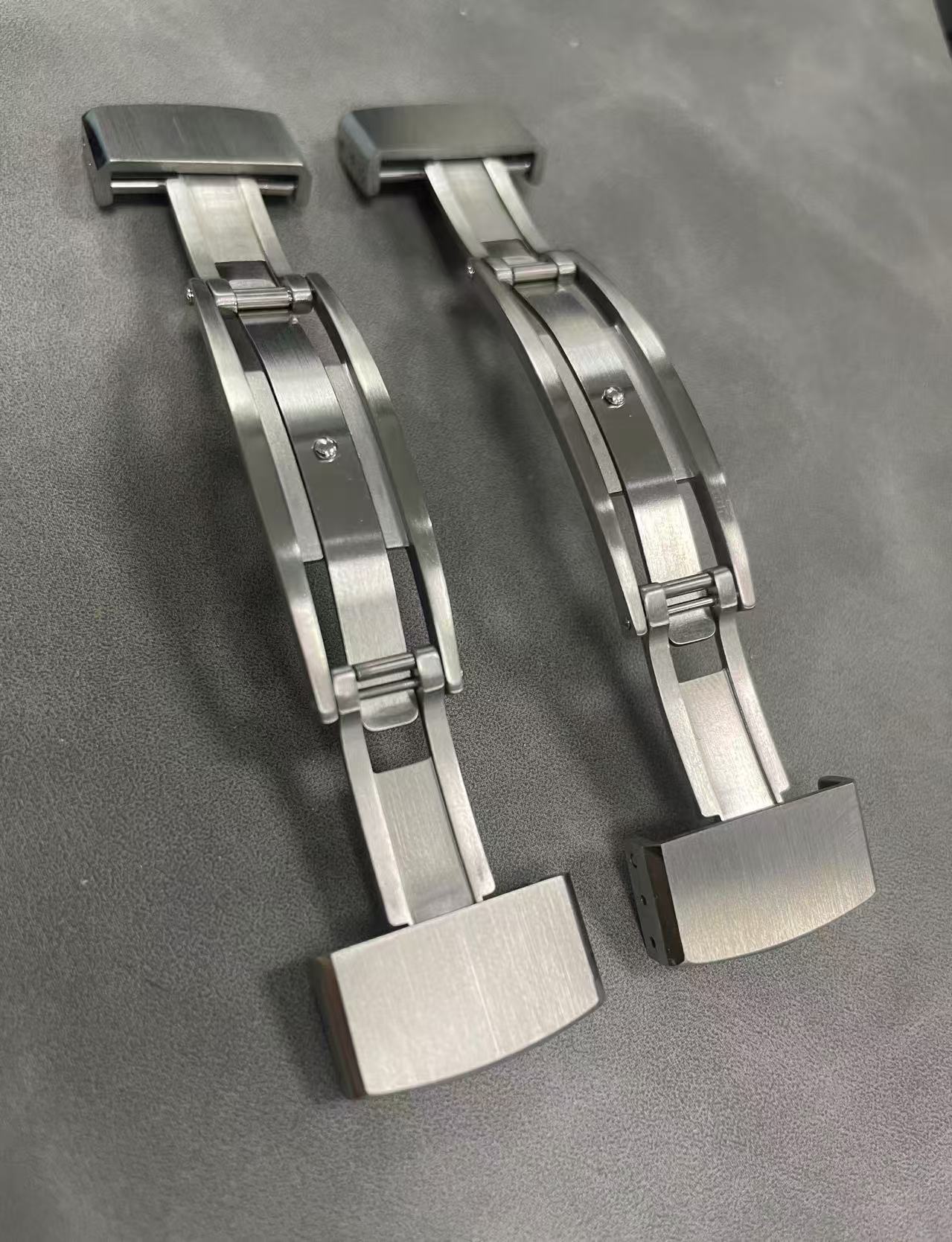 Watch Strap Detail View 3
