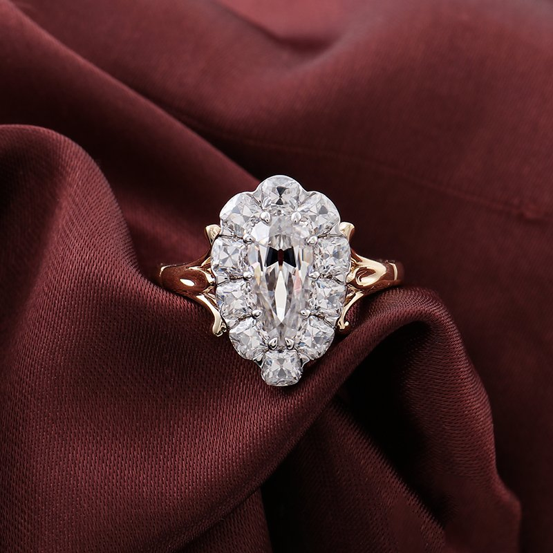 Pear Cut Moissanite Ring Luxury Jewelry 14K Yellow Gold Fine Jewelry Moissanite Diamond Ring