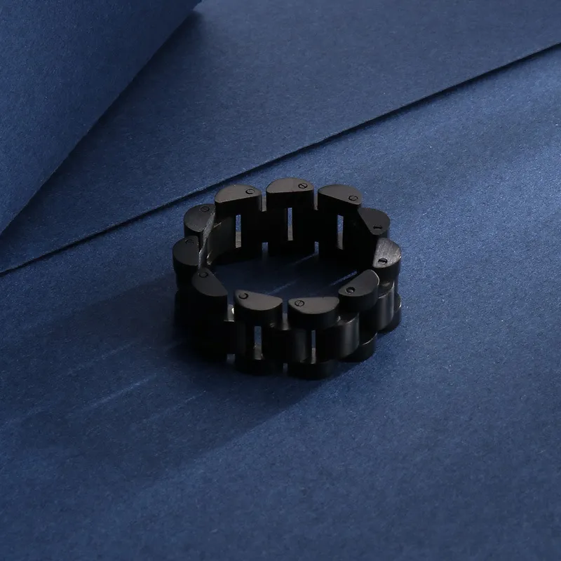 Watch Chain Shaped Ring Detail 6