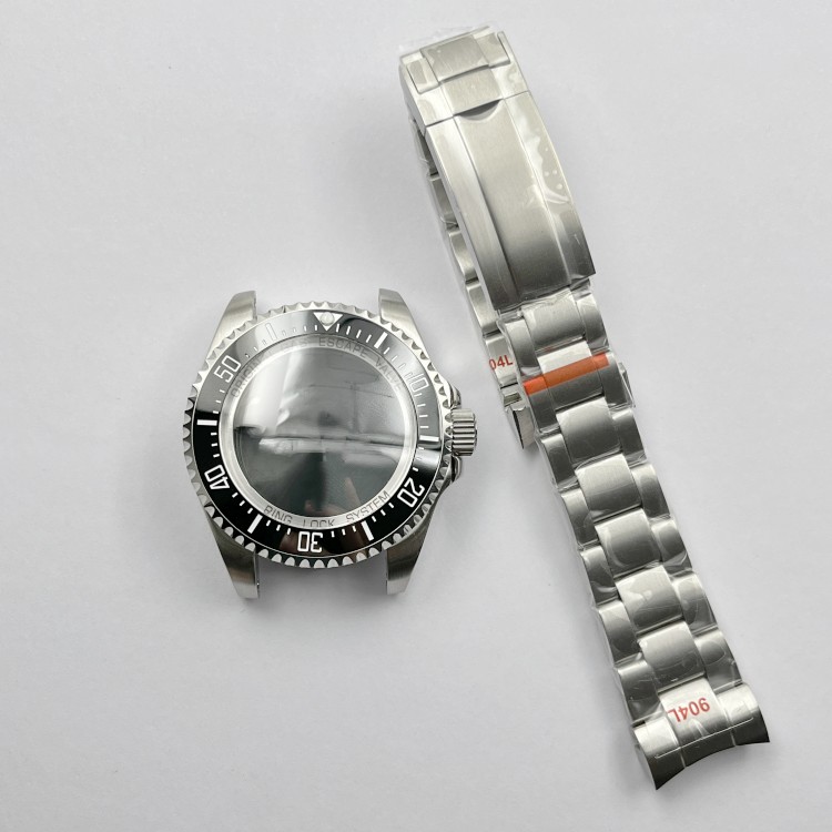 Watch Case Detail 1