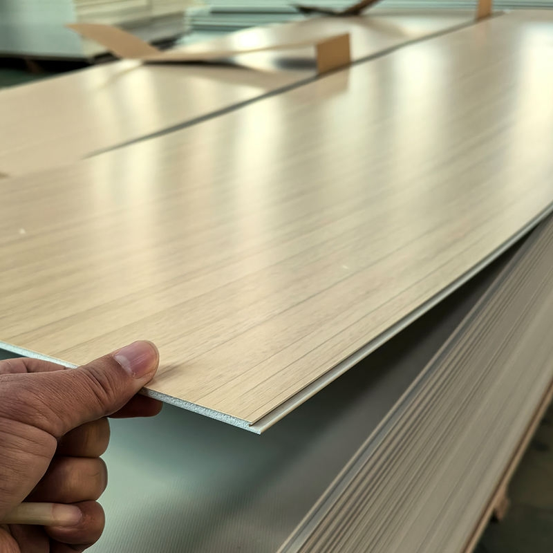 Modern Design Indoor Waterproof Wood Laminate Click Lock Spc Flooring Click-Go System for Apartment Use