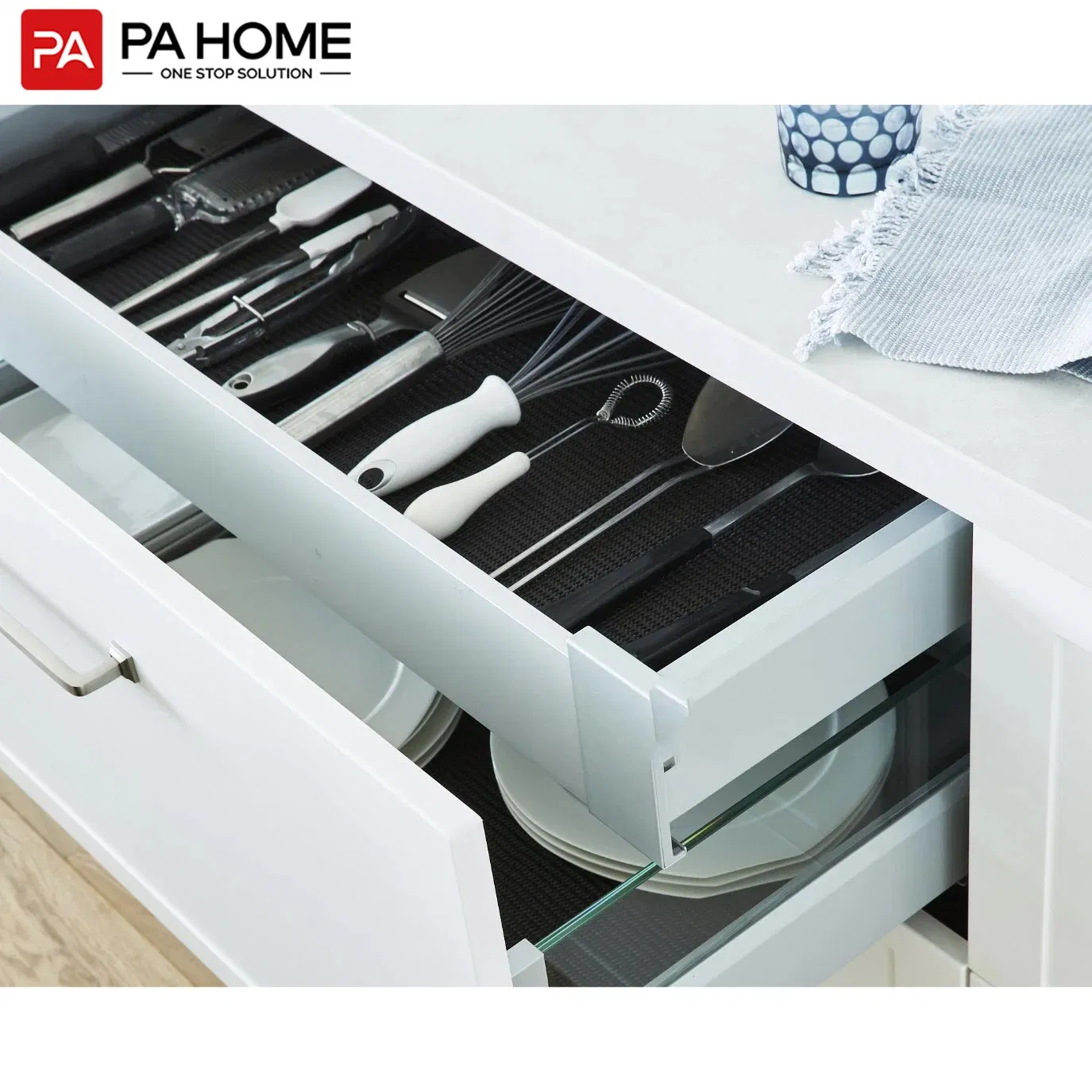 High Quality Italian Style White Gloss Kitchen Units