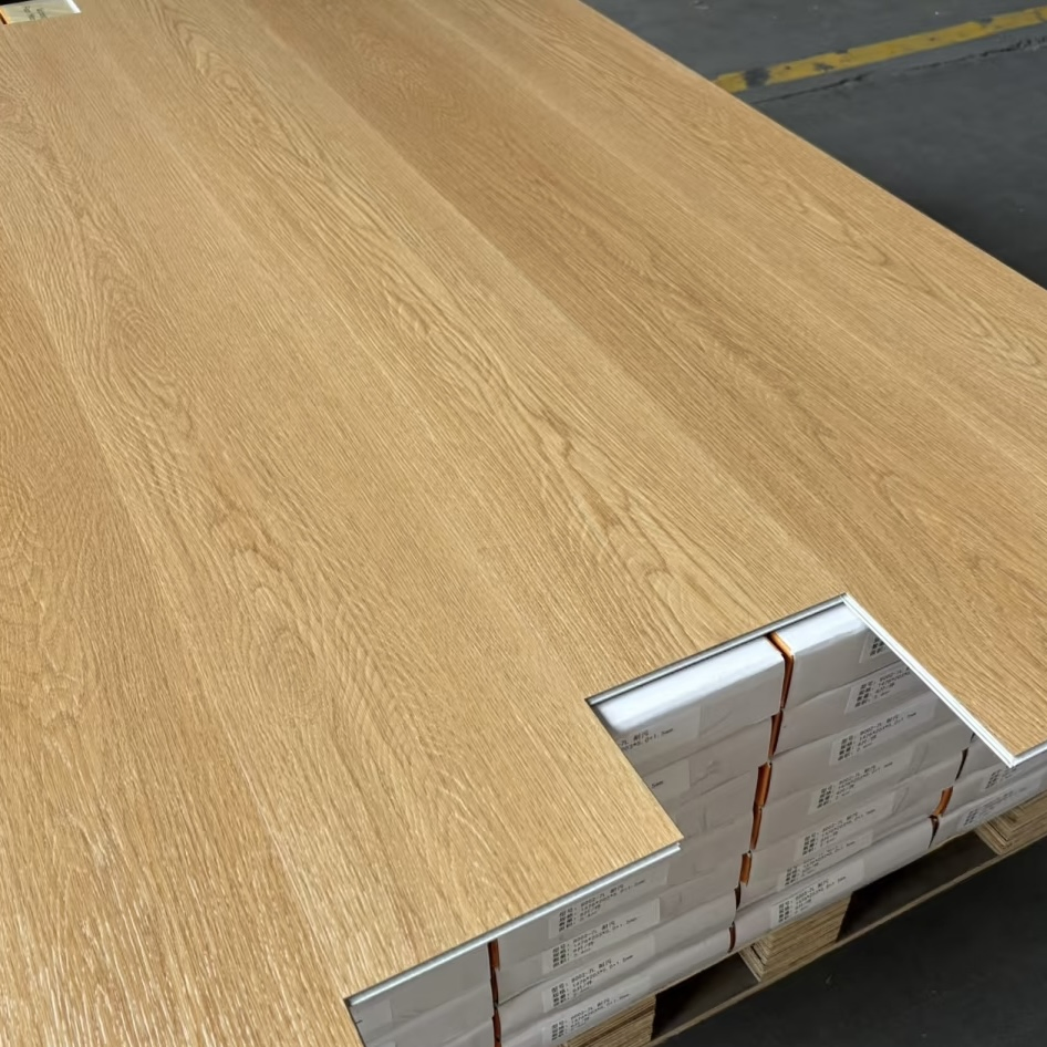 Factory Price Good Quality Waterproof PVC Spc Floor Vinyl Plank with IXPE