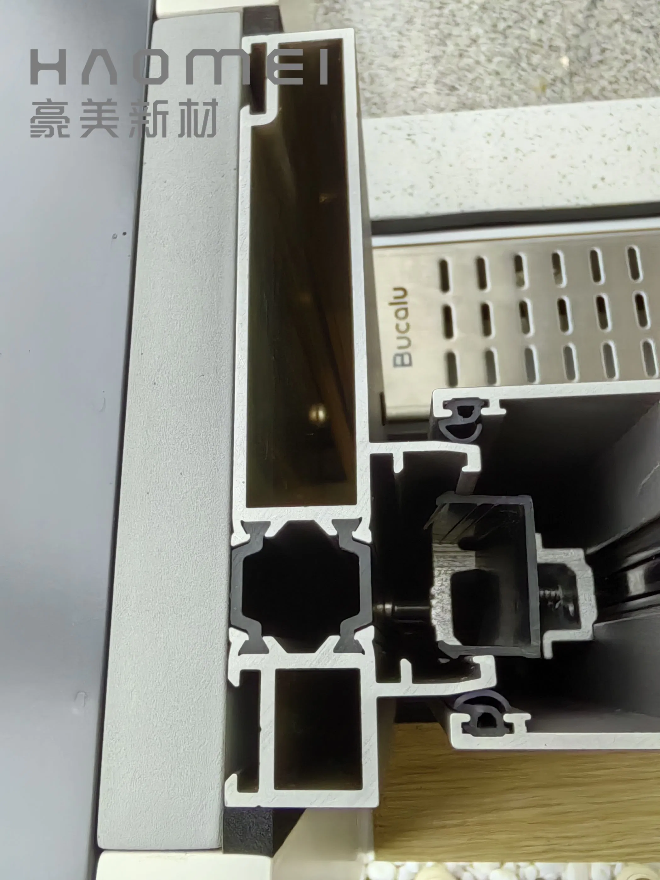 Aluminum Extrusion Frame of Windows and Doors Section with Tempered Glass