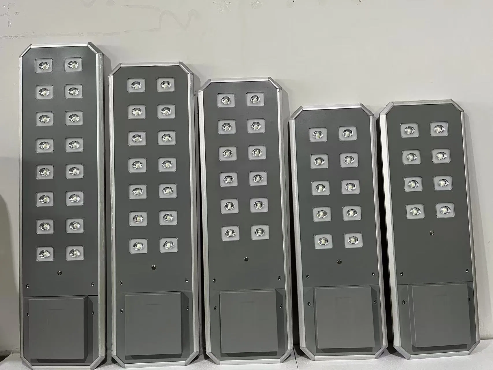 Smart Integrated Time Control Without Sensor Full Night Work Solar LED Street Lighting for Africa