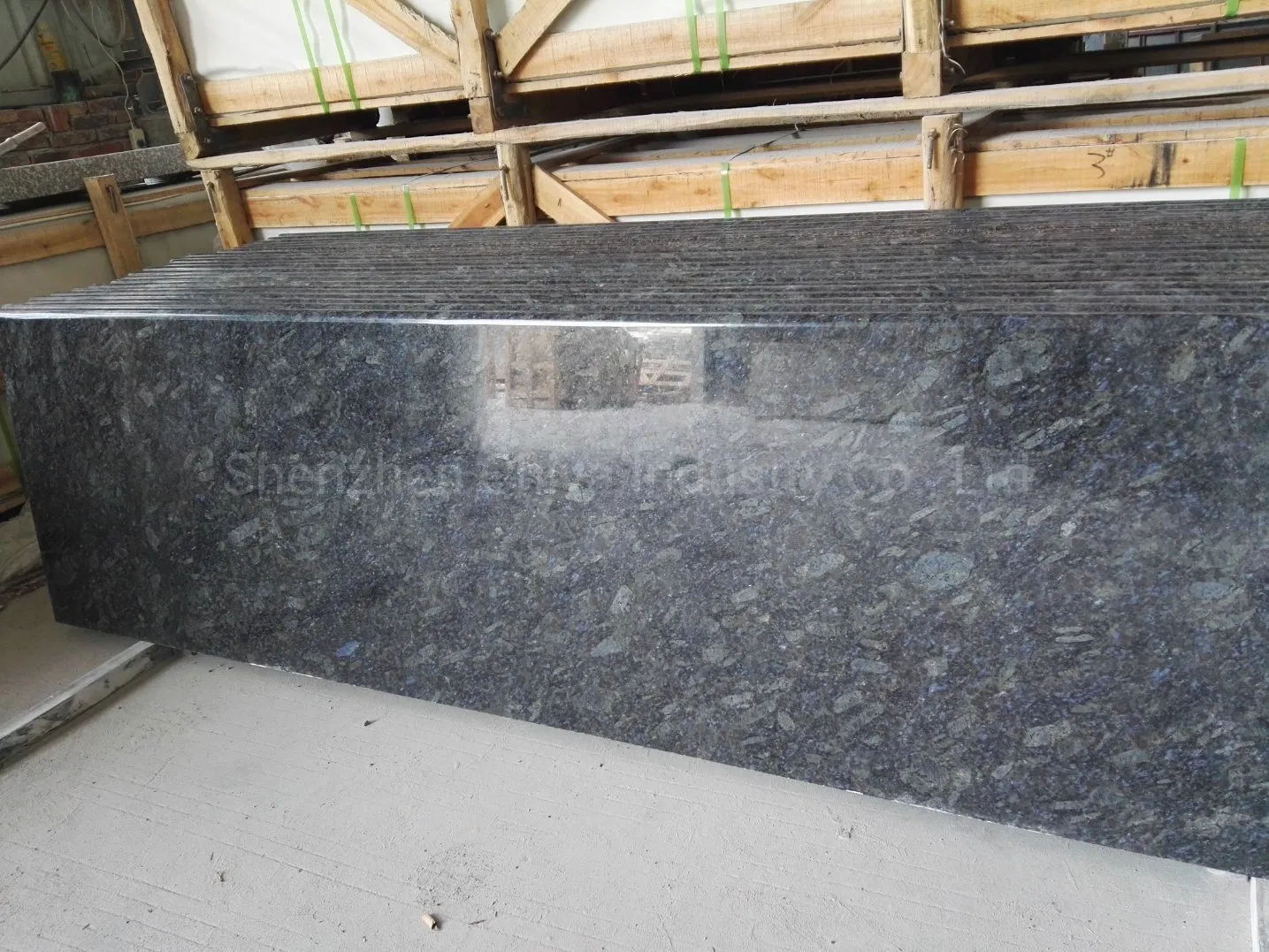 Precut Kitchen Furniture/Countertop Blue Butterfly Granite/Quartz/Stone Cabinet/Island Bathroom Vanity/Top Wholesaler