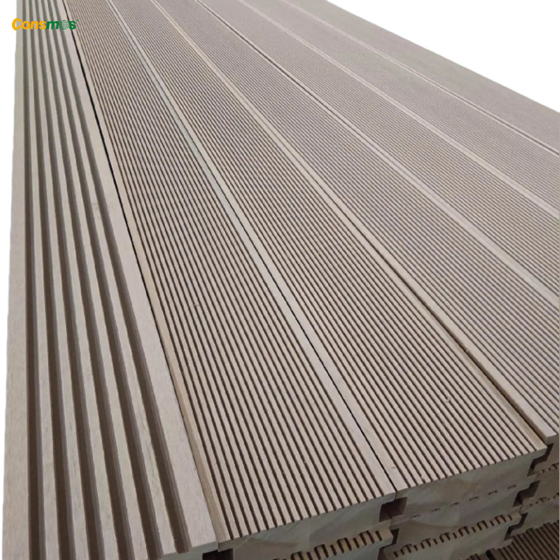 Waterproof Co-Extrusion Pool Wood Plastic Composite Decking WPC Building Material