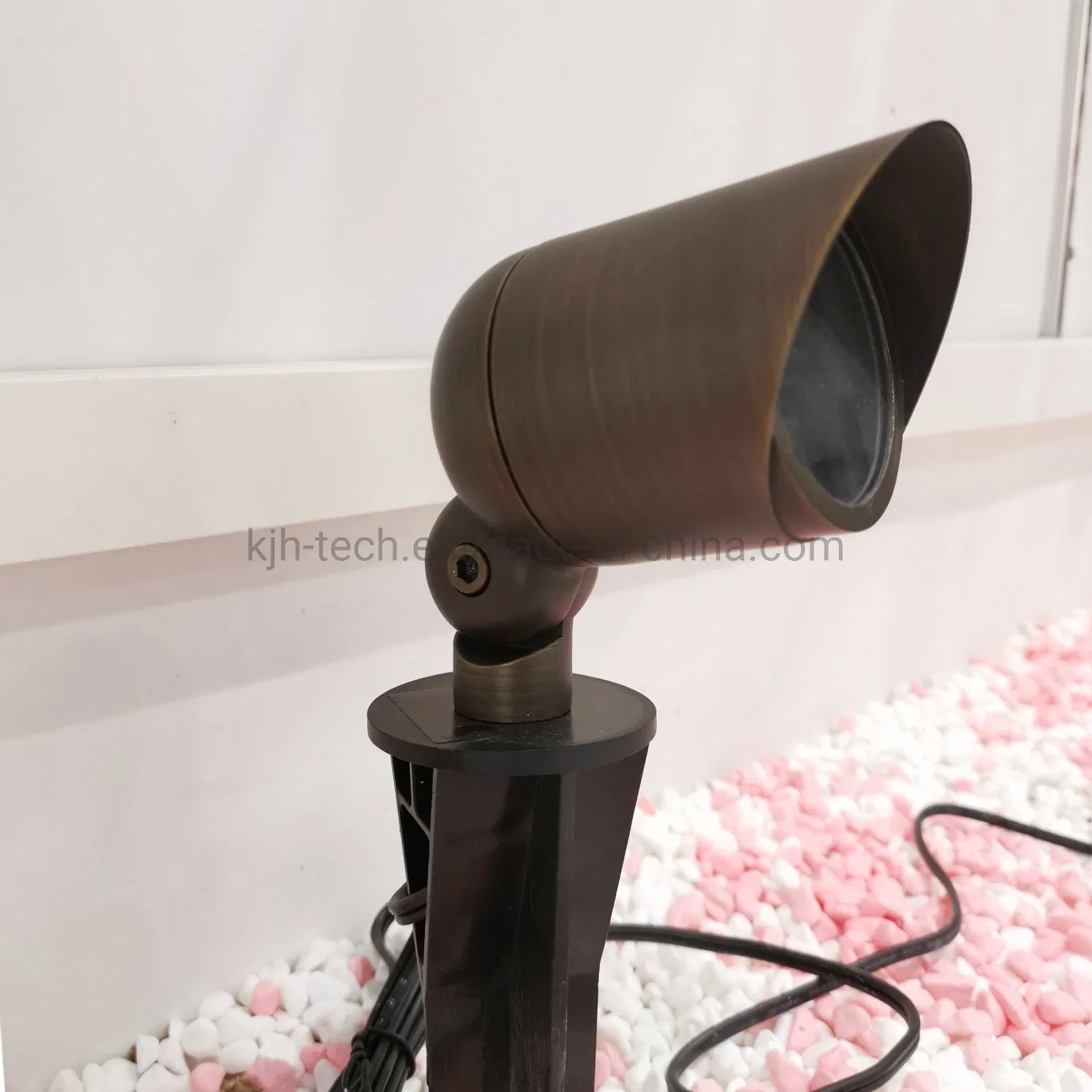 RGBW Integrated Smart Landscape Lighting Bluetooth RF Remote Control Brass Landscape Lighting