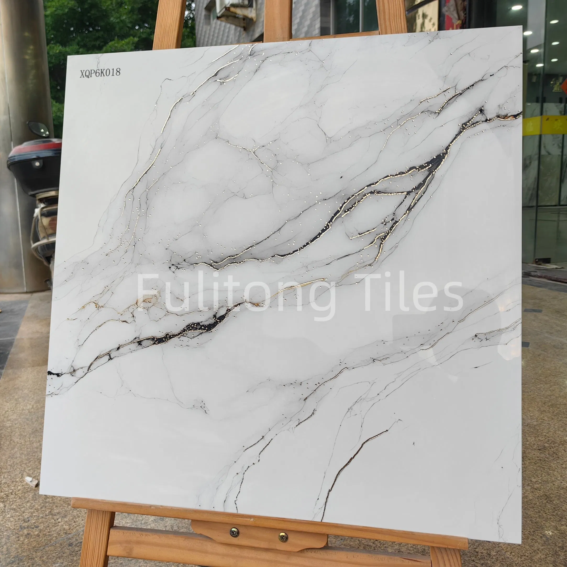 Vitrified Beige Ceramic Polished Porcelain Wall Floor Tile with Gold and Silver