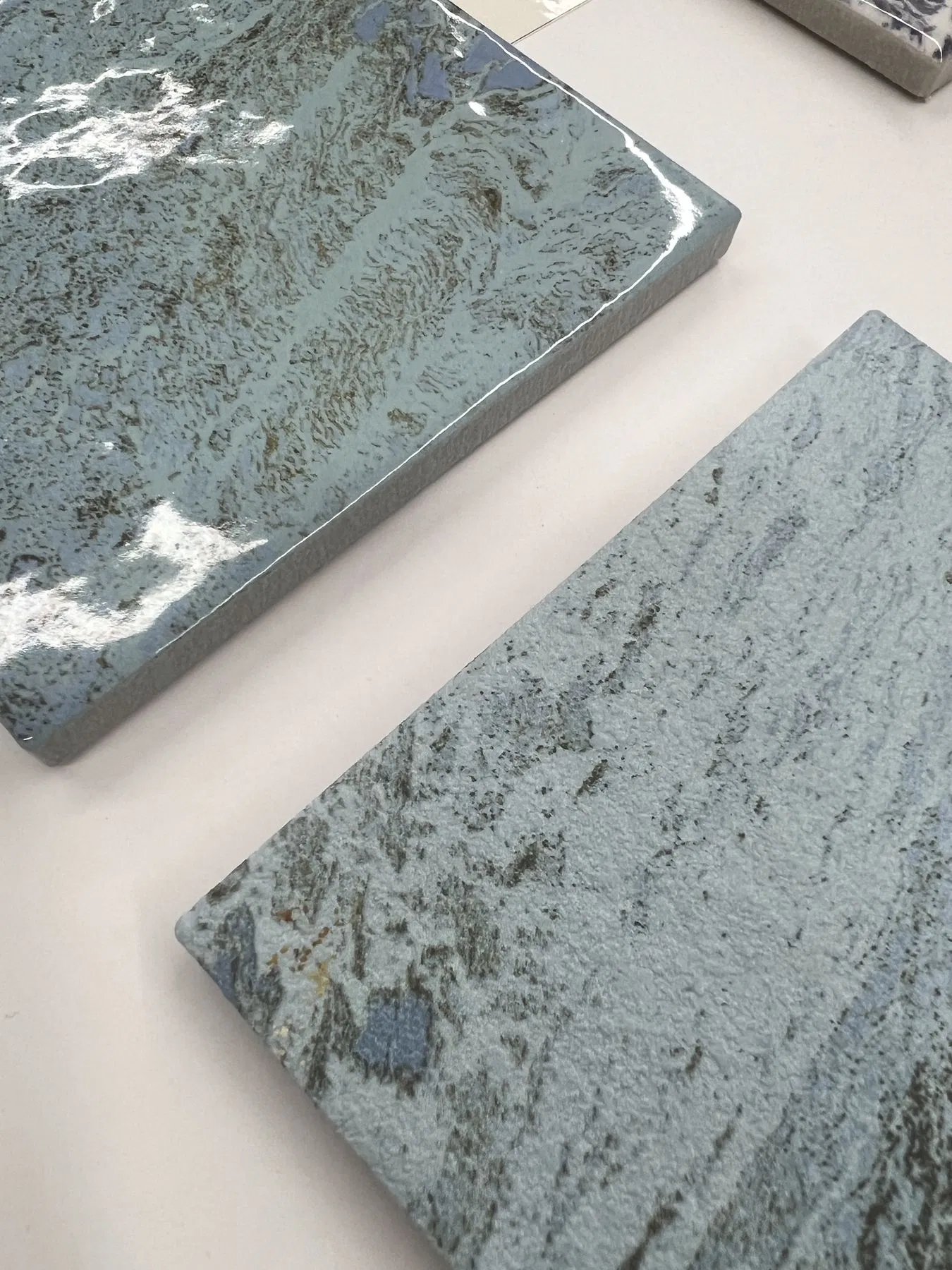 Brand New Glossy and Matte P4 Anti-Slip Ceramic Swimming Pool Mosaic Tile Bathroom Decor Mosaic