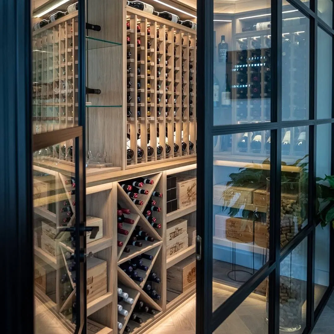 One Stop Customize Eco-Friendly Temperature Controlled Modern Design Private Club Home Bar Large Walk-in Wine Living Room Hotel