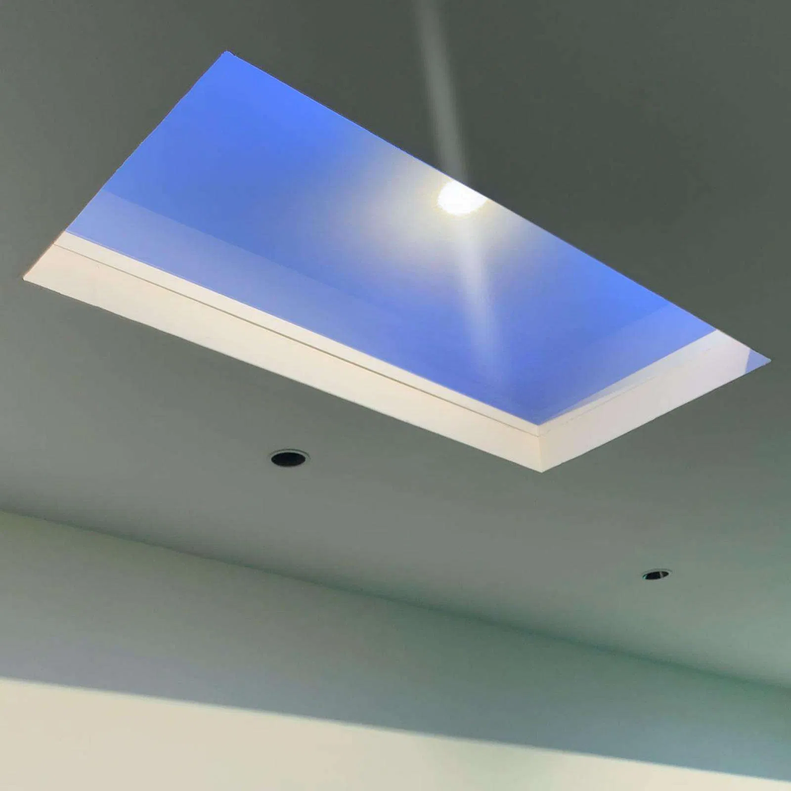 Bbler Smart Lighting System Rooflight Blue Skylight Cloud Panel Blue Sky Lighting Simulated Daylight Clear Natural Skylight