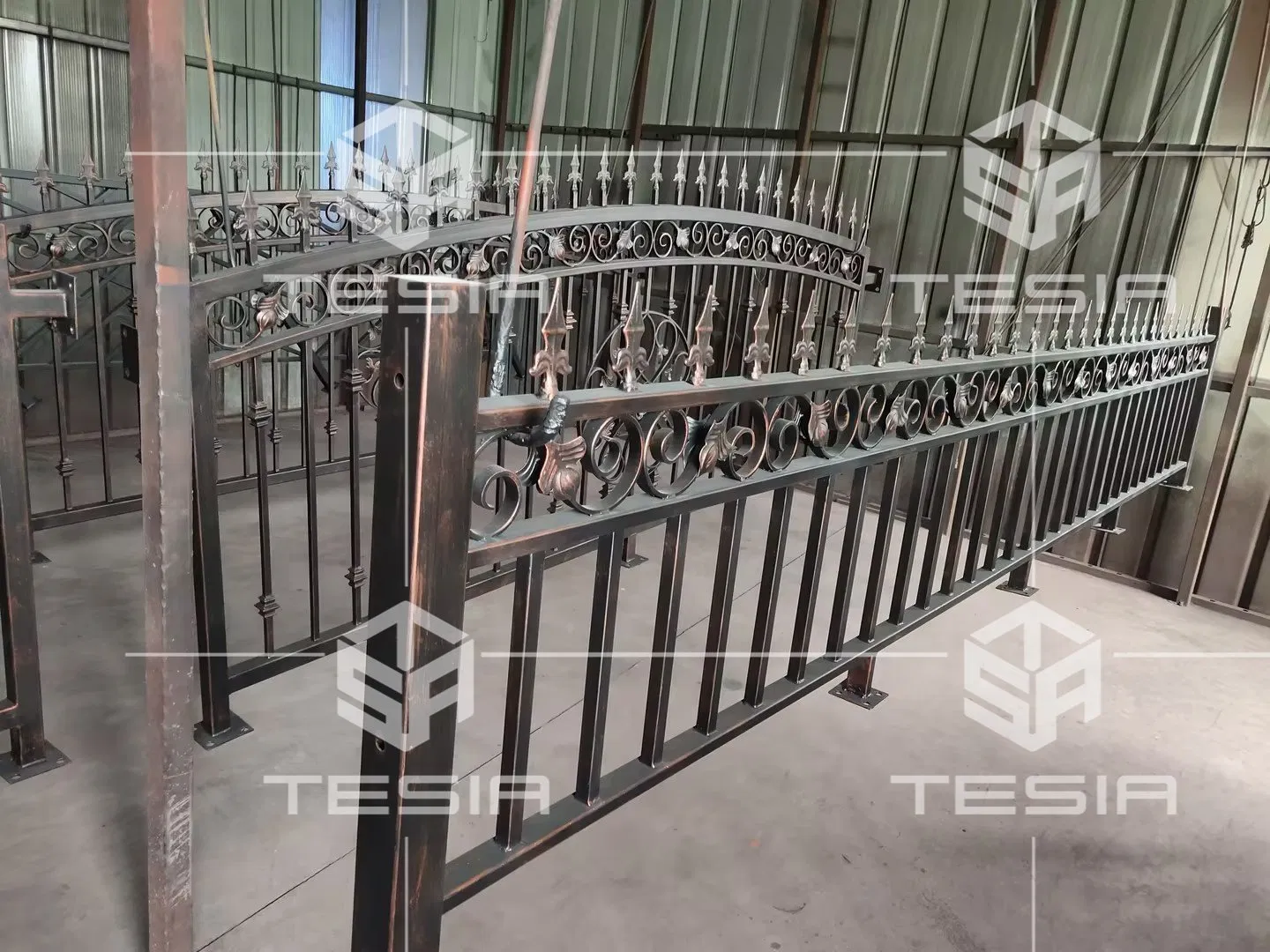 Wrought Iron Fence Metal Railing for Stair Garden Villa
