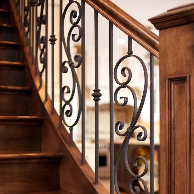 Chinese Style Hollowed Iron Guardrail Garden Landscape Fence Wrought Railing