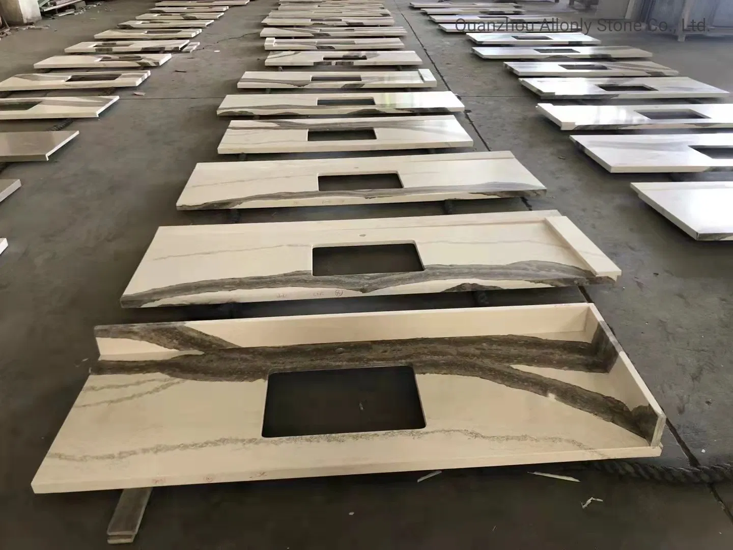 Natural Stone Granite Bench Top Prefab Artificial Quartz Stone/Solid Surface/Granite/Marble Kitchen Countertop for Kitchen and Bathroom Counter Tops