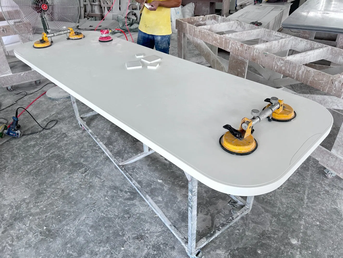 OEM Factory Made Countertop Worktops Guangdong Artificial Stone Big Slab Artificial Stone White/Calacatta/Volakas/Onyx Kitchen Countertop Quartz Countertops