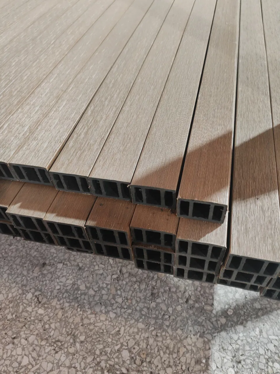 Innovative WPC Decking: No Fade, UV-Resistant, Low Maintenance Material