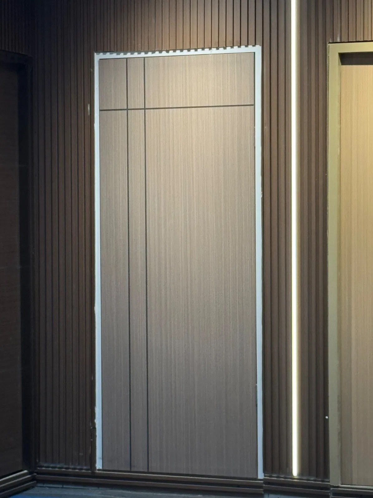 Factory Direct Sales High Quality Customized MDF Wooden Solid Waterproof Door Fireproof Interior Bedroom Kitchen Bathroom Hotel PVC WPC Door for Bathroom Hotel