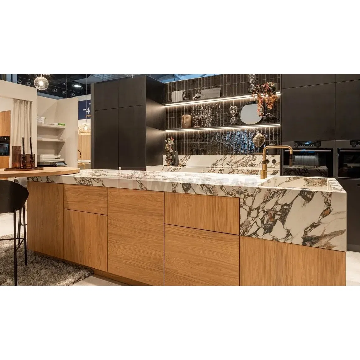 Newstar Hot Sale Natural Quartz Cabinet Countertops Calacatta Viola Marble Stone Countertop Kitchen Island Worktop Vanity Tops