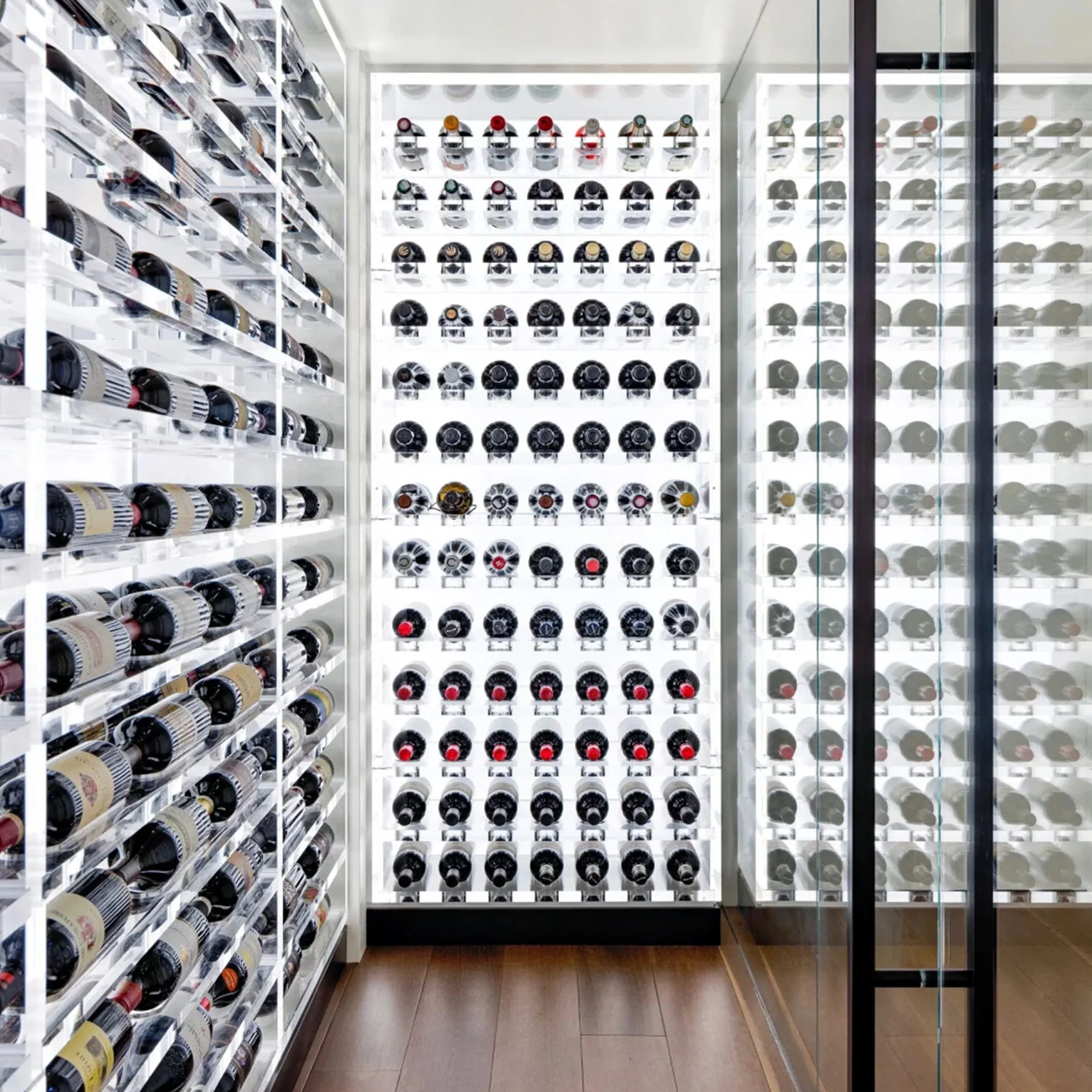 Stainless Steel Walk-in Wine Cellar with High-End Customizable Options