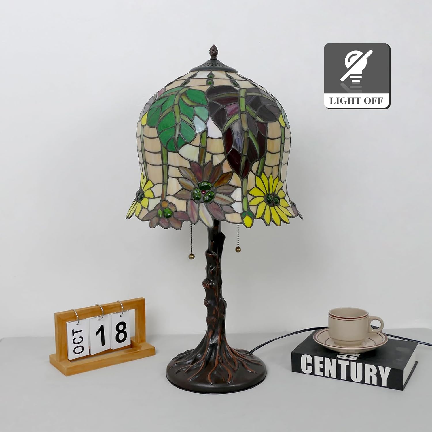 Tiffany Lamp Showcase 12