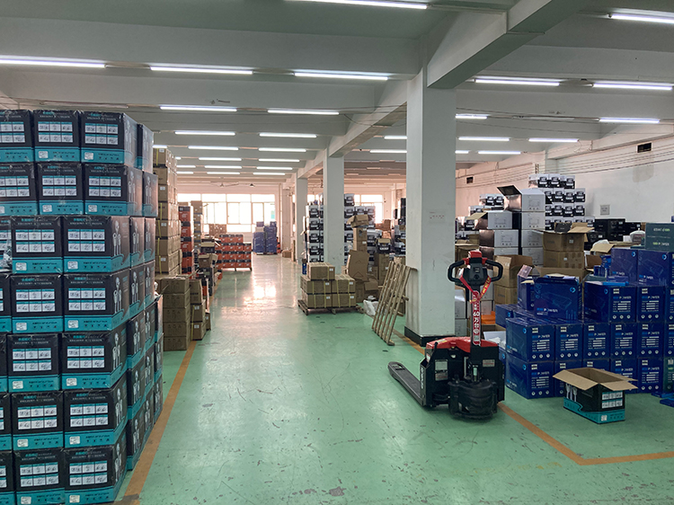 Finished product warehouse storage 2