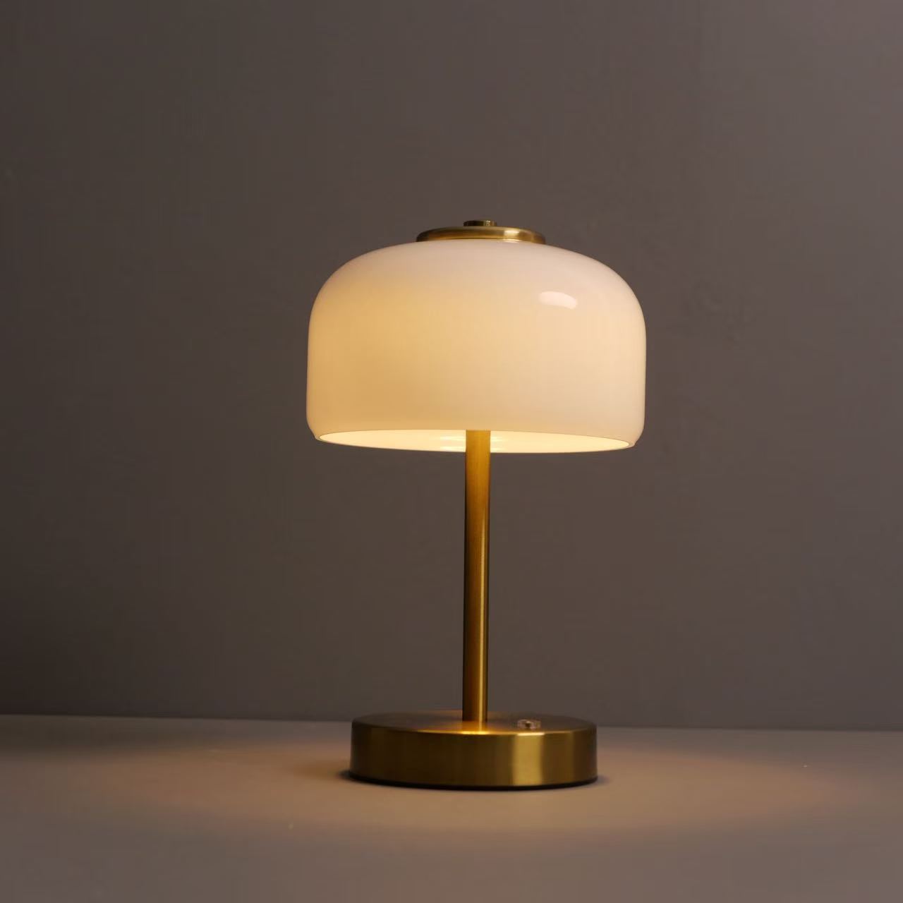 Ironware Mushroom Night Light Touch-Charging Cordless Battery Powered LED Adjustable Desk Lamp Modern Design Bedroom Decoration