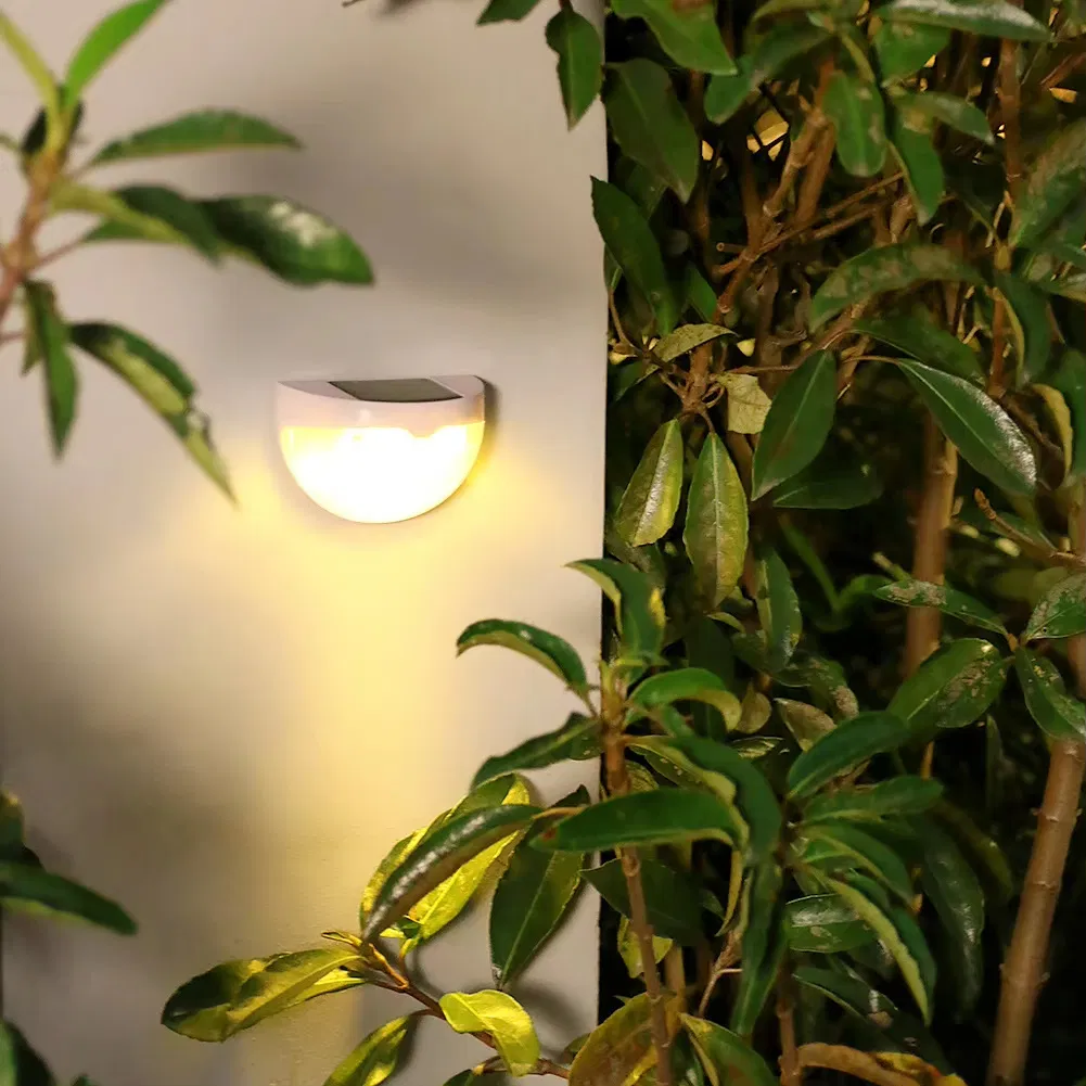 Solar LED Wall Light, Waterproof Outdoor Deck Step Lamp for Garden Fence Yard Decoration