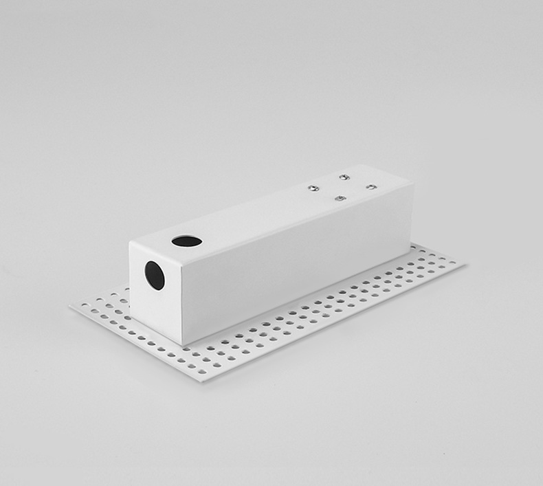 Magnetic Track Light System Display 4
