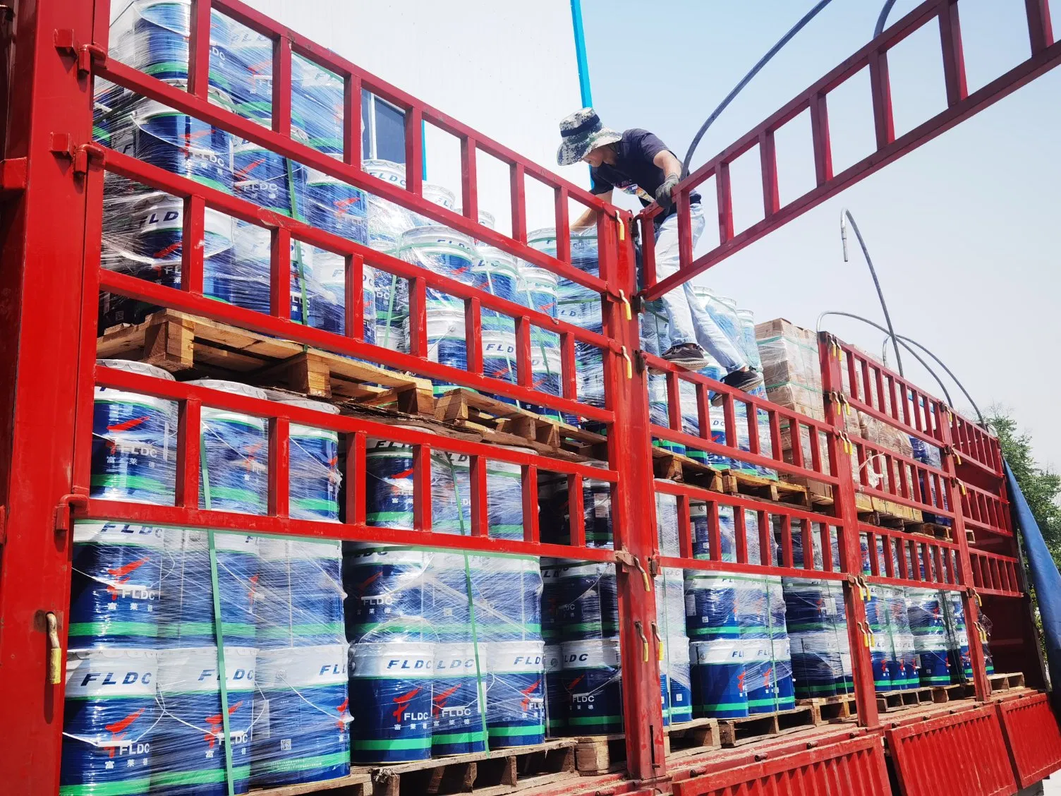 Fulaide Environmentally Friendly Chemical Resistant Self Leveling Epoxy Finish Garage Floors Coatings