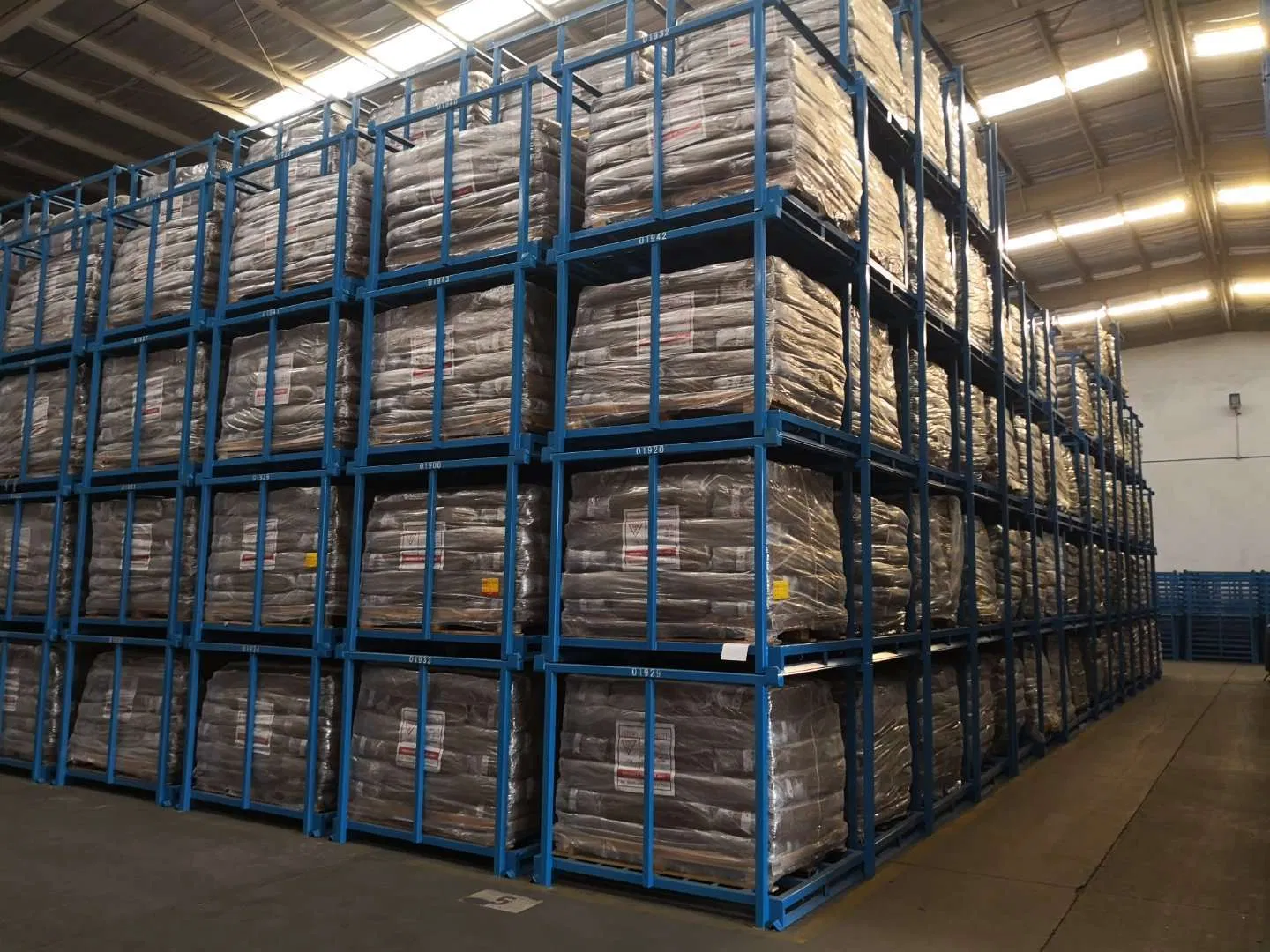 Eco-Friendly Nestainer: Efficient Tire Storage Solution for All Seasons