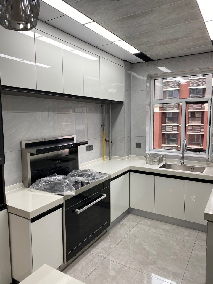 Innovative Zero Waste Kitchen Cabinets for Stylish Organization